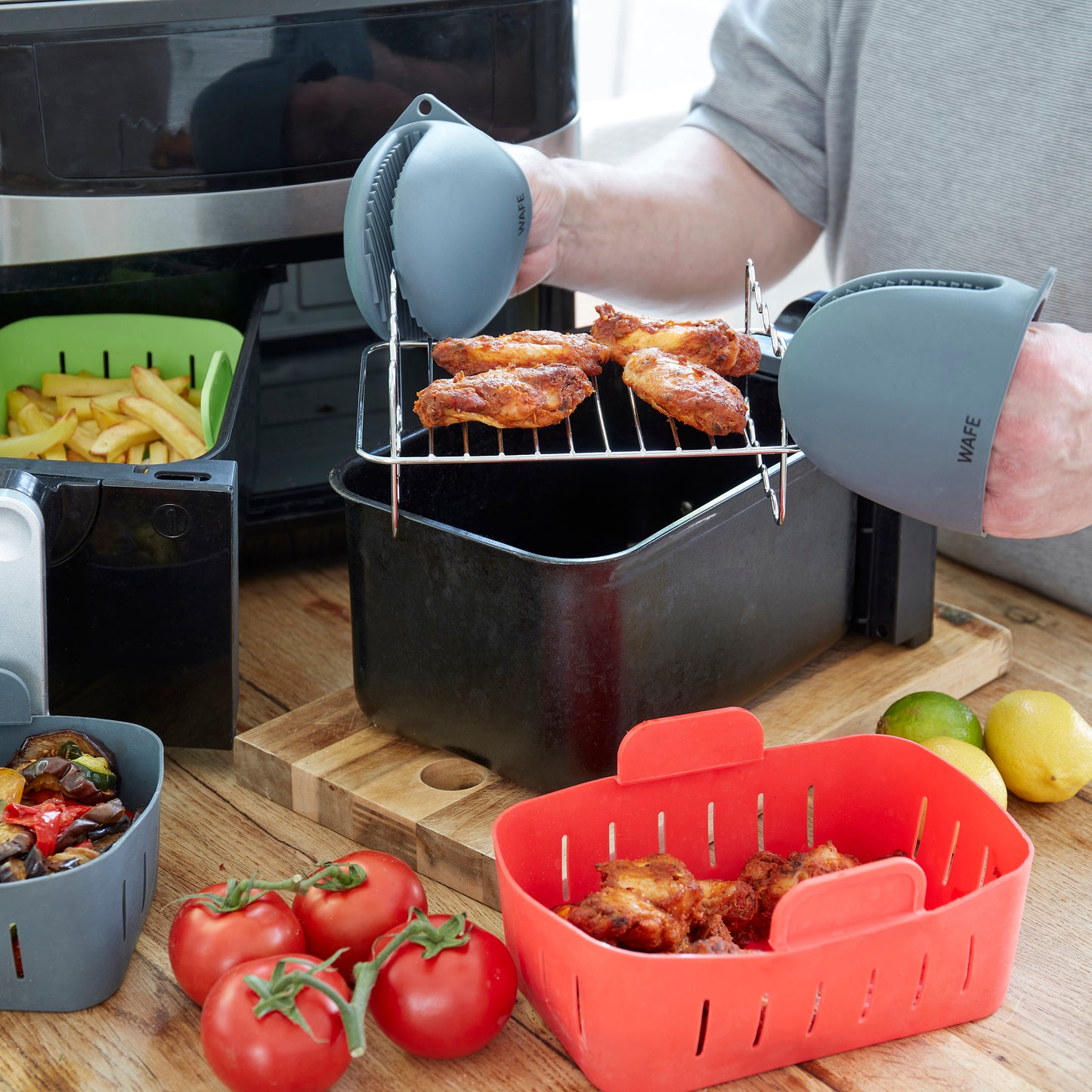 WAFE mini-oven silicone glove - Steel Grey