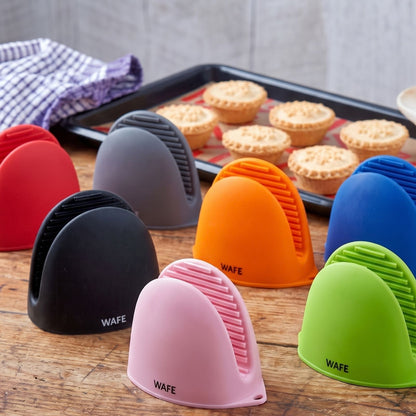 WAFE mini-oven kitchen silicone glove - Candy Red
